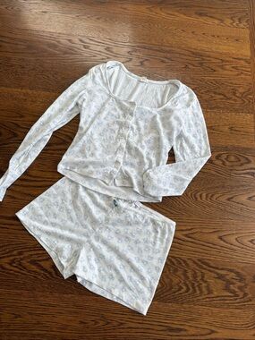 Aeropostale White Pajama Set with Light Blue Floral Print